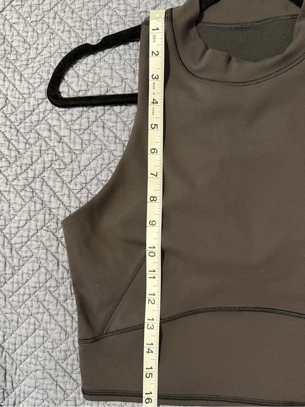 Lululemon Everlux Mesh Cropped Tank Size 8 - Picture 12 of 16